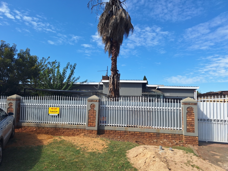 To Let 6 Bedroom Property for Rent in Roodekop Gauteng