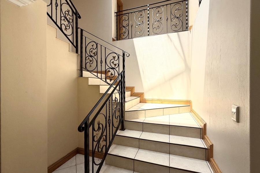 4 Bedroom Property for Sale in Dainfern Golf Estate Gauteng