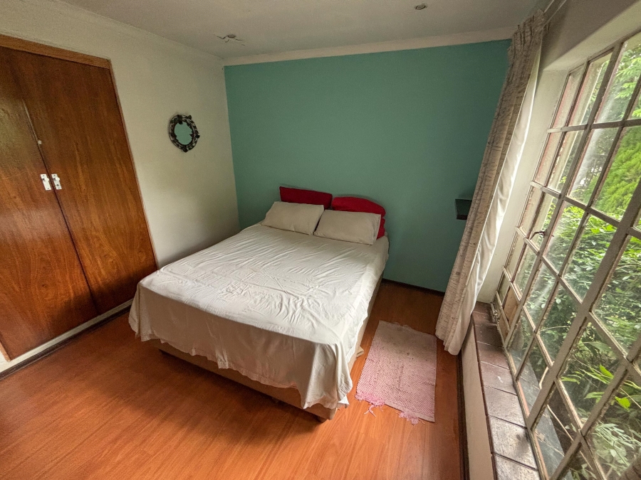 4 Bedroom Property for Sale in Glen Austin Gauteng