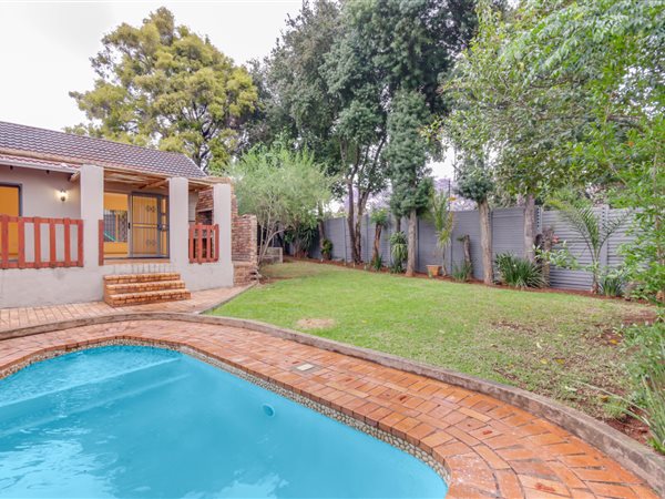 To Let 3 Bedroom Property for Rent in Weltevreden Park Gauteng