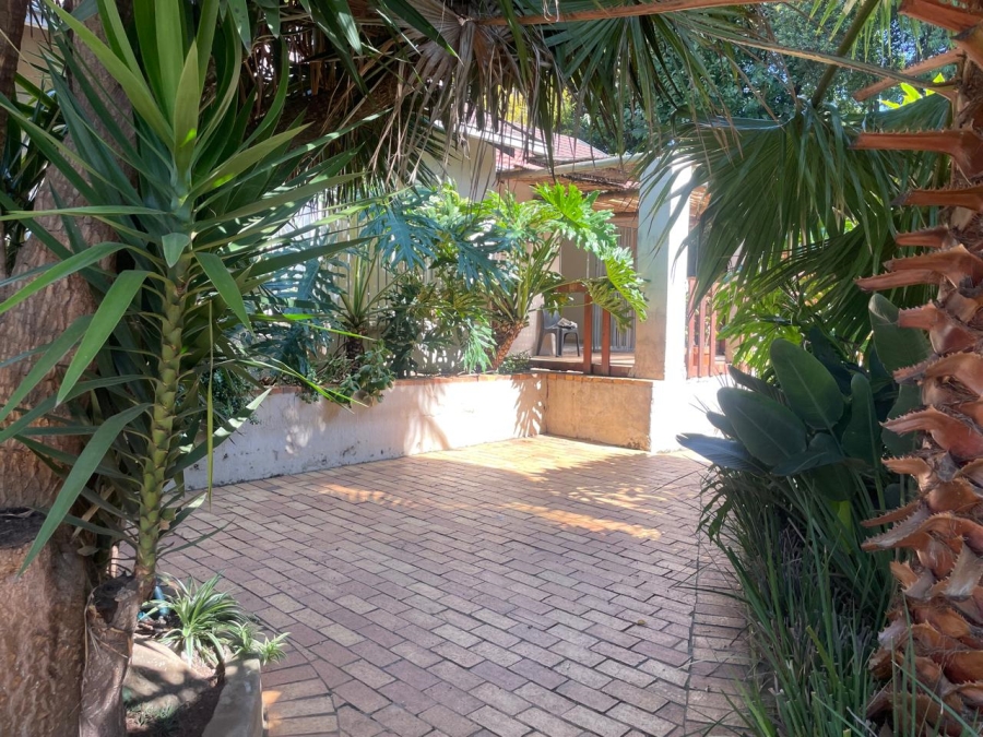 To Let 3 Bedroom Property for Rent in Weltevreden Park Gauteng