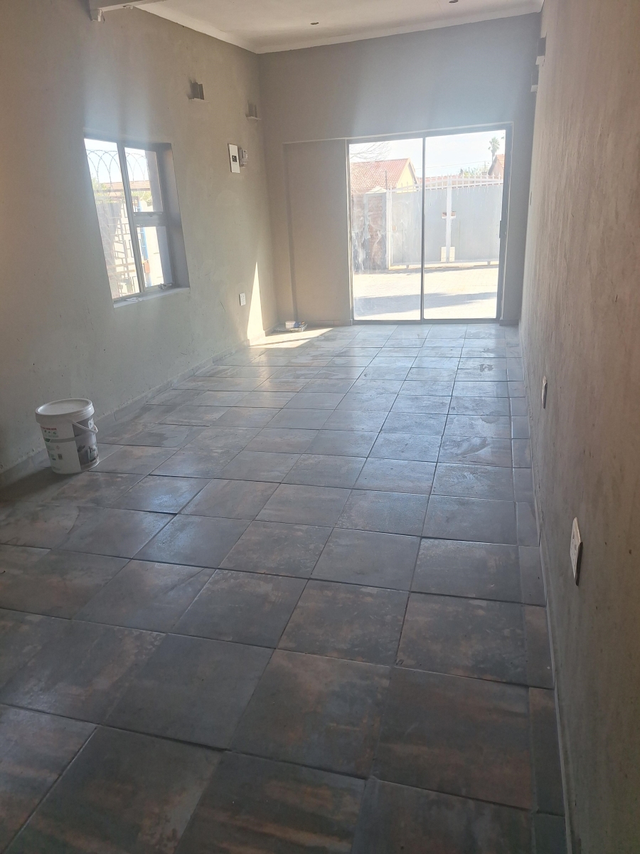To Let 1 Bedroom Property for Rent in Roodekop Gauteng