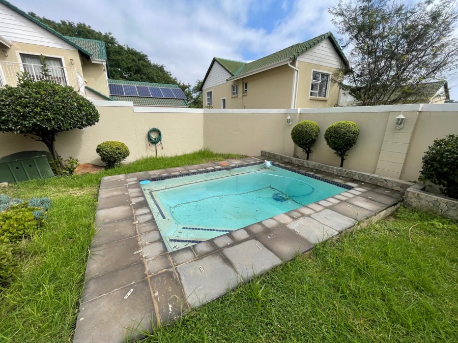 To Let 3 Bedroom Property for Rent in Craigavon Gauteng