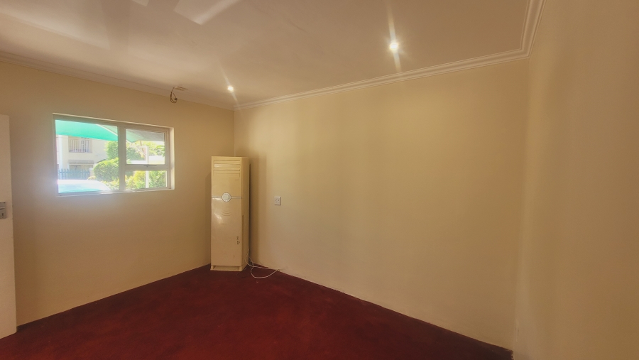 To Let 3 Bedroom Property for Rent in Craigavon Gauteng