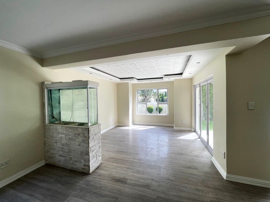 To Let 3 Bedroom Property for Rent in Craigavon Gauteng