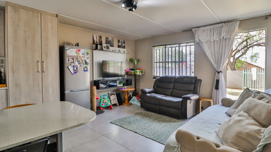 2 Bedroom Property for Sale in Eden Glen Gauteng