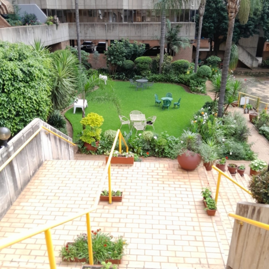 2 Bedroom Property for Sale in Pretoria Central Gauteng