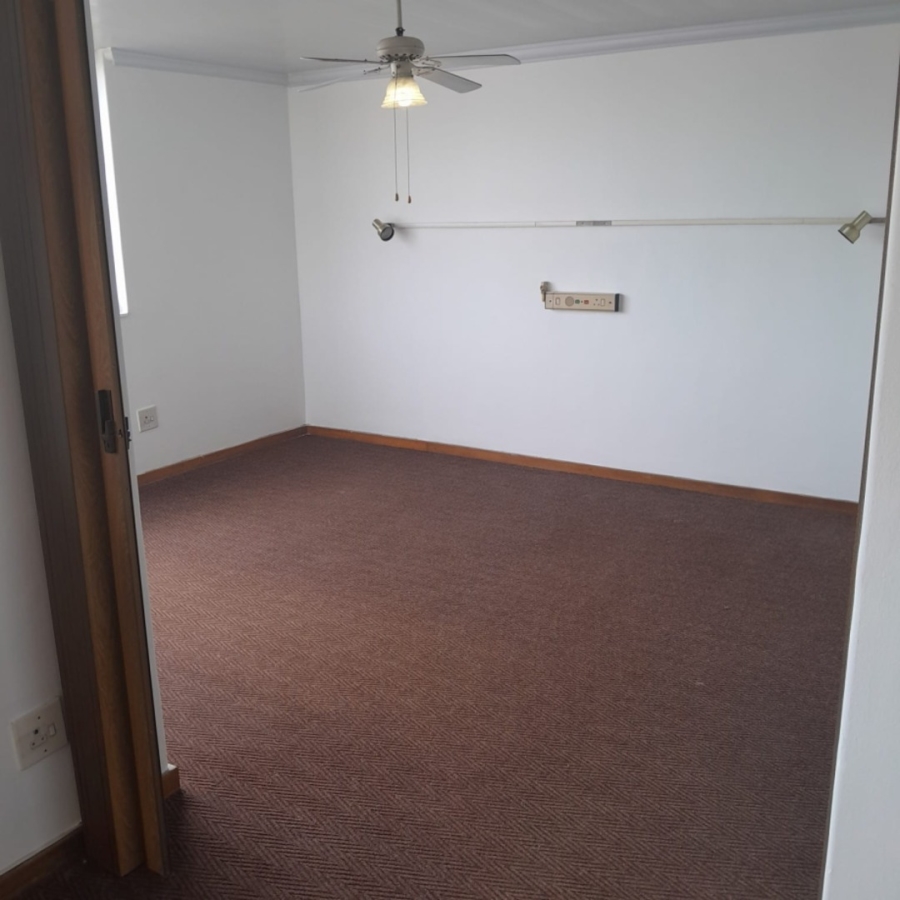 2 Bedroom Property for Sale in Pretoria Central Gauteng