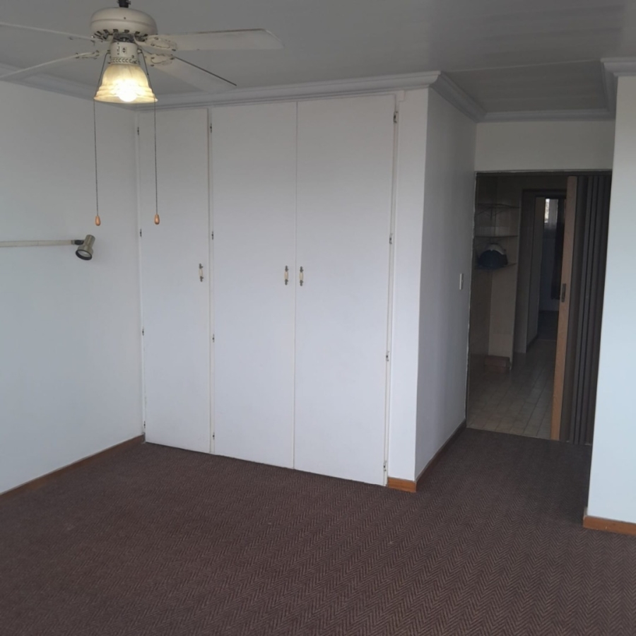 2 Bedroom Property for Sale in Pretoria Central Gauteng