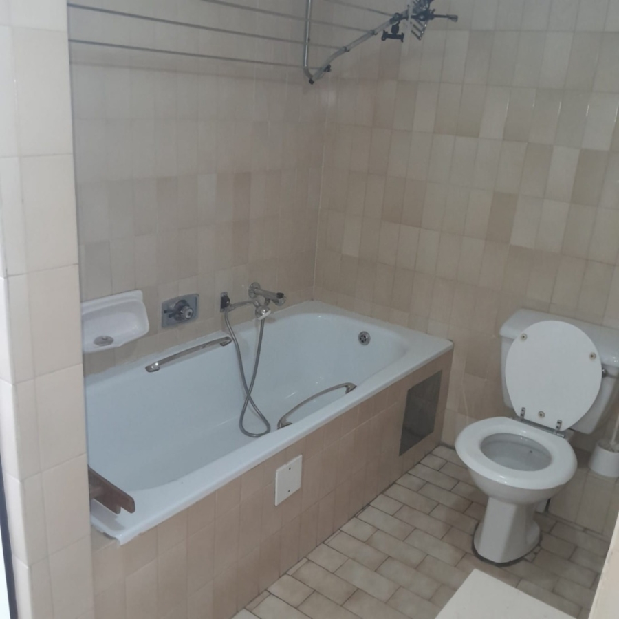 2 Bedroom Property for Sale in Pretoria Central Gauteng
