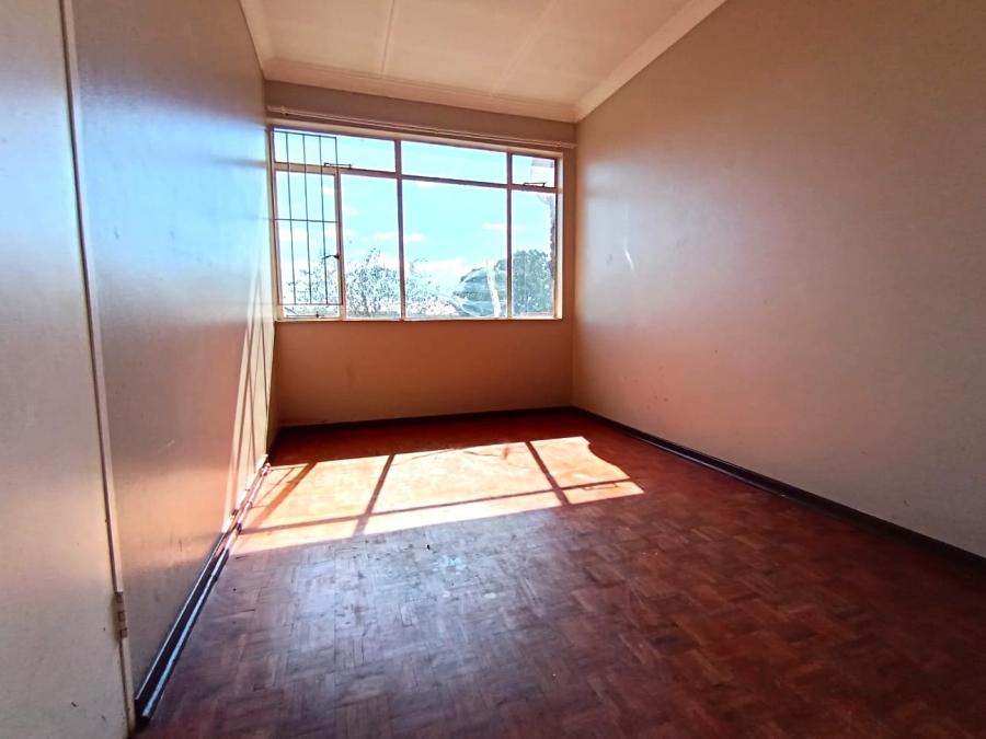 To Let 2 Bedroom Property for Rent in Rosettenville Gauteng