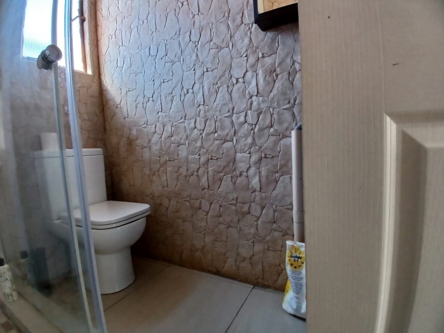 3 Bedroom Property for Sale in Protea Glen Gauteng