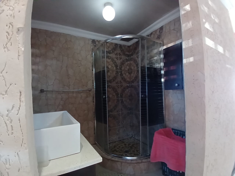 3 Bedroom Property for Sale in Protea Glen Gauteng