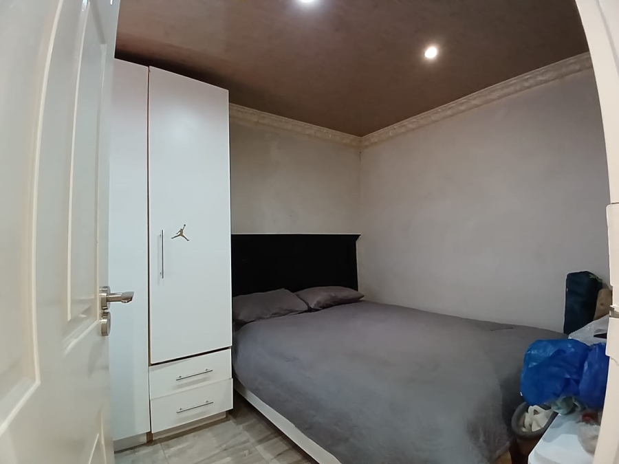 3 Bedroom Property for Sale in Protea Glen Gauteng