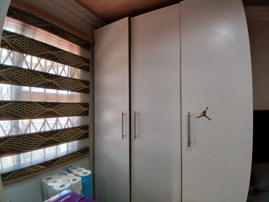 3 Bedroom Property for Sale in Protea Glen Gauteng