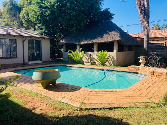 5 Bedroom Property for Sale in Dalpark Ext 1 Gauteng