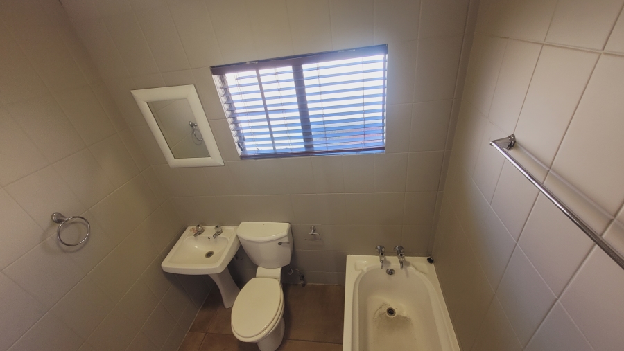 To Let 2 Bedroom Property for Rent in Meyersdal Gauteng