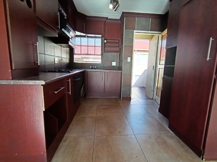 To Let 2 Bedroom Property for Rent in Meyersdal Gauteng