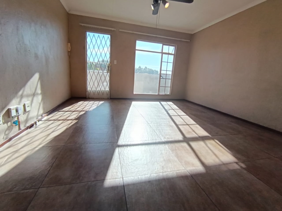To Let 2 Bedroom Property for Rent in Meyersdal Gauteng