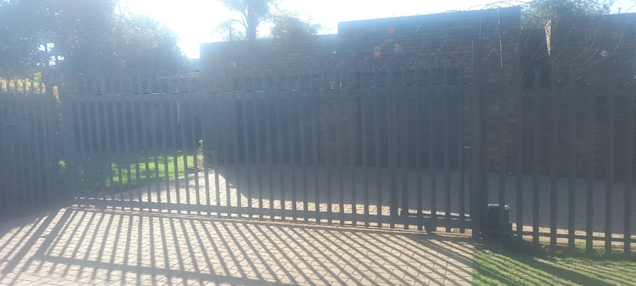 3 Bedroom Property for Sale in Mayberry Park Gauteng
