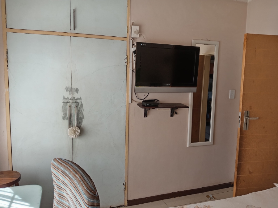 3 Bedroom Property for Sale in Witpoortjie Gauteng