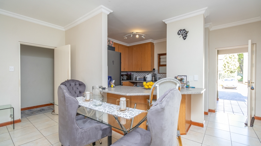 3 Bedroom Property for Sale in Bryanston Gauteng