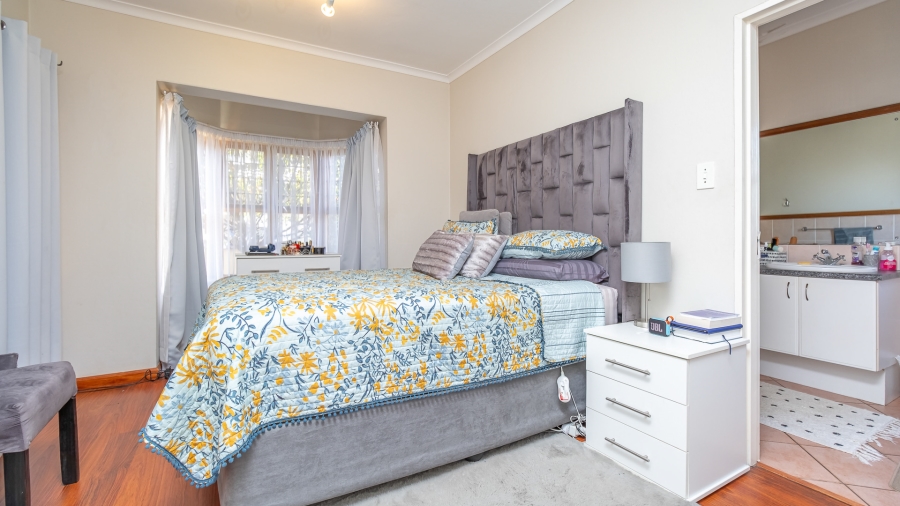 3 Bedroom Property for Sale in Bryanston Gauteng