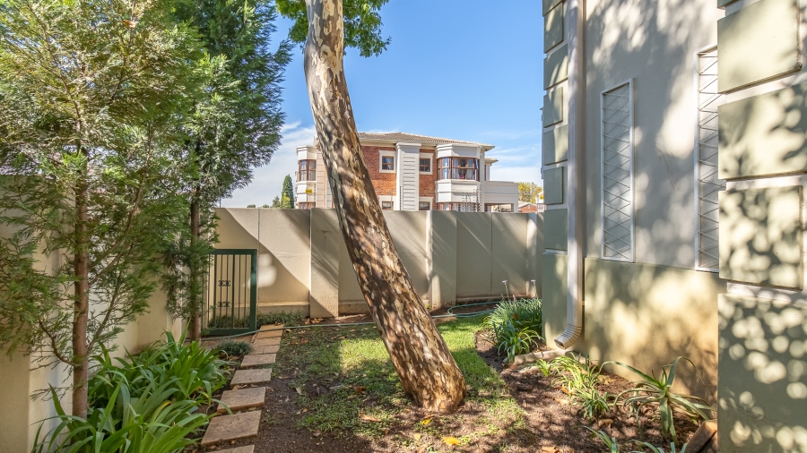 3 Bedroom Property for Sale in Bryanston Gauteng