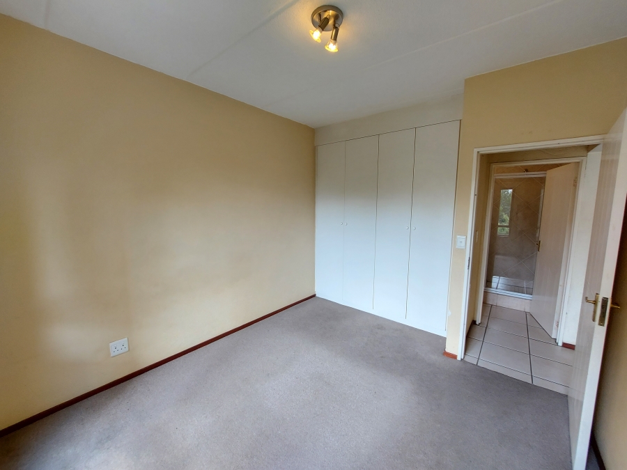 To Let 1 Bedroom Property for Rent in Sunninghill Gauteng