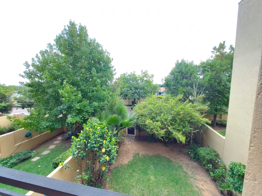 To Let 1 Bedroom Property for Rent in Sunninghill Gauteng
