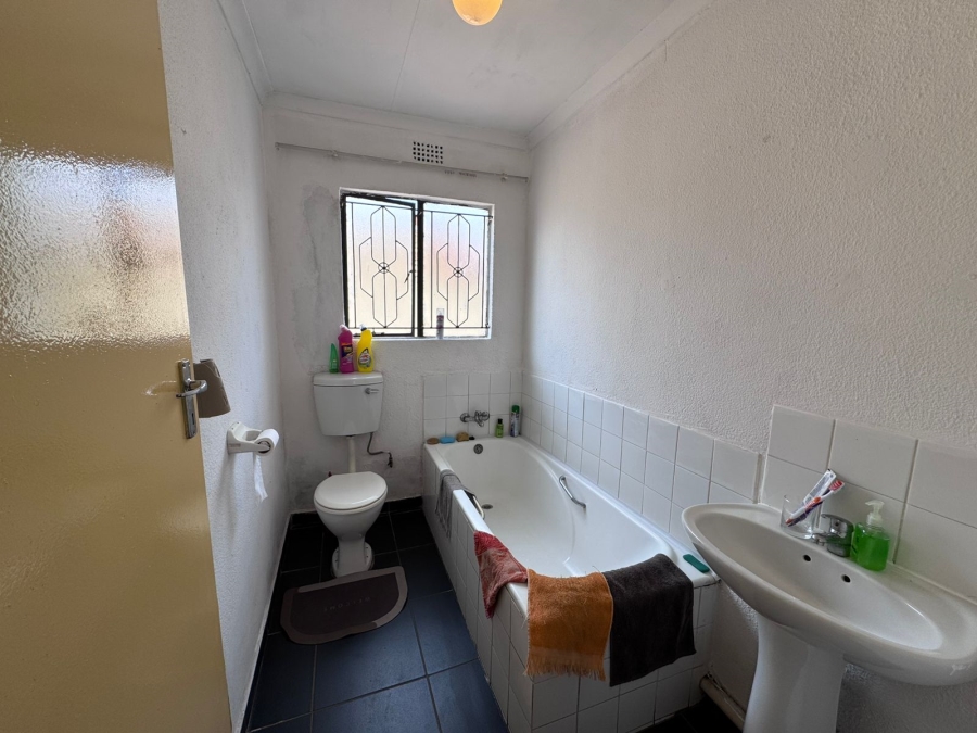 3 Bedroom Property for Sale in Vosloorus Ext 6 Gauteng
