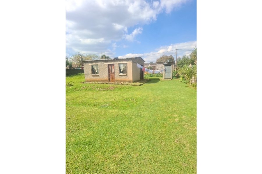 2 Bedroom Property for Sale in Etwatwa Gauteng