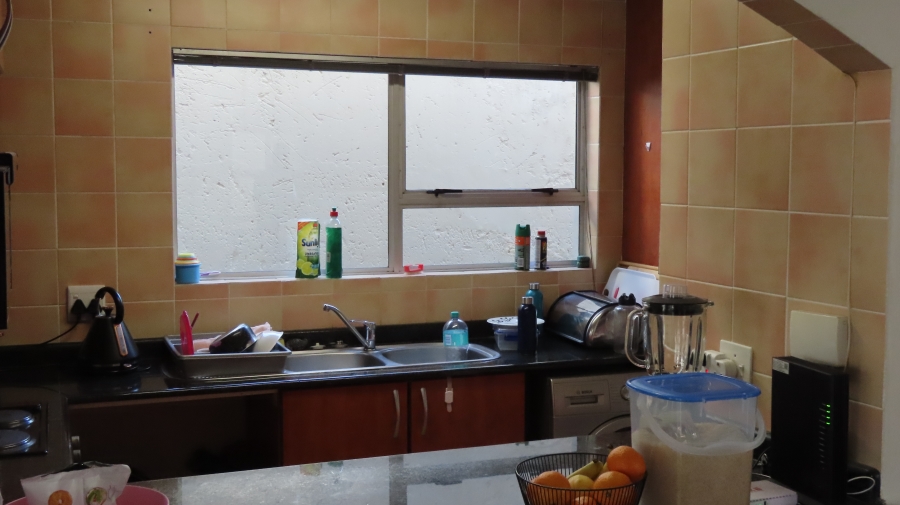 To Let 3 Bedroom Property for Rent in Sunninghill Gauteng