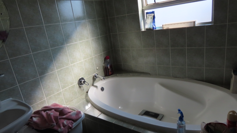 To Let 3 Bedroom Property for Rent in Sunninghill Gauteng