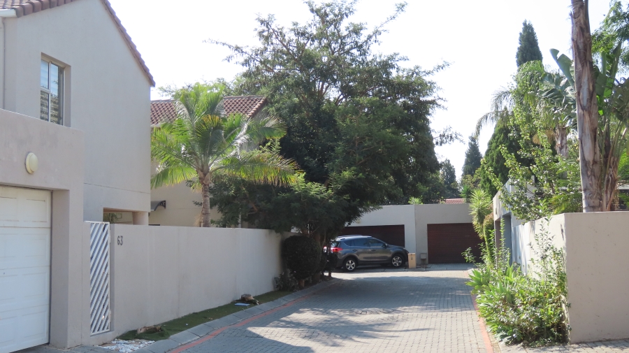 To Let 3 Bedroom Property for Rent in Sunninghill Gauteng