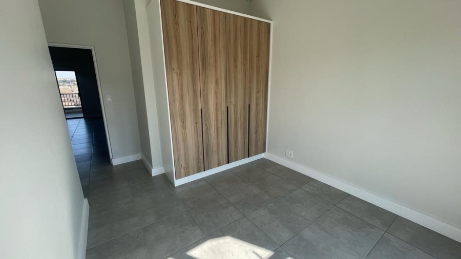 2 Bedroom Property for Sale in Waterfall Gauteng