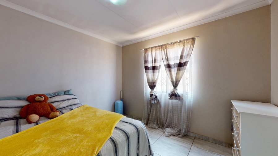 4 Bedroom Property for Sale in Delmore Park Gauteng