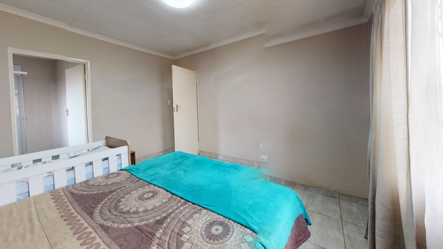 4 Bedroom Property for Sale in Delmore Park Gauteng