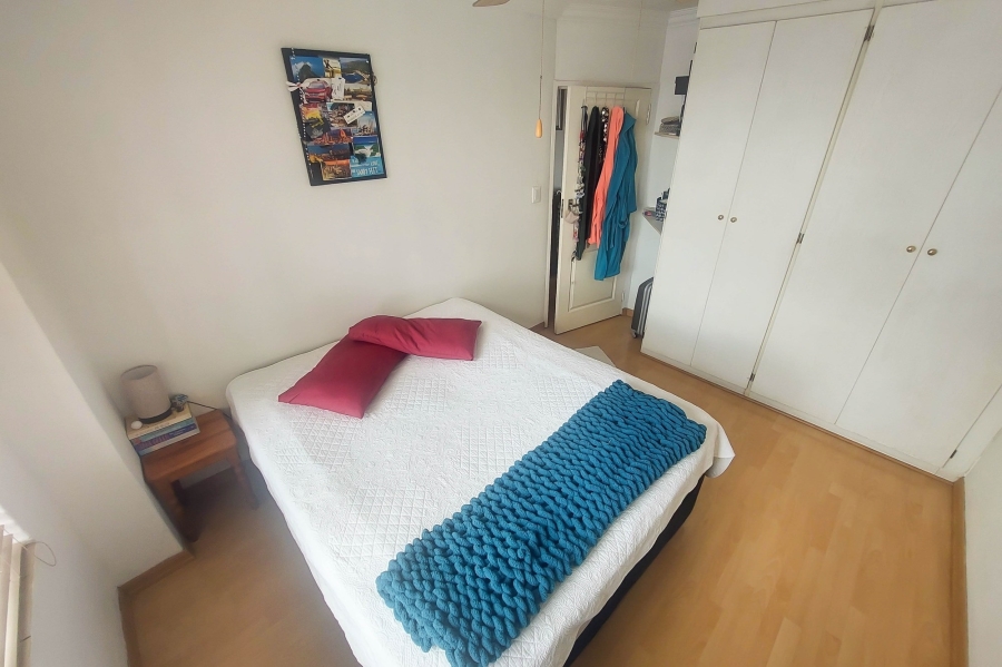 1 Bedroom Property for Sale in Rooihuiskraal North Gauteng