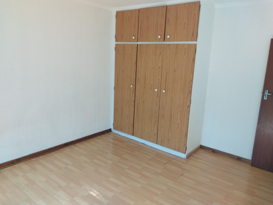 To Let 4 Bedroom Property for Rent in Sunward Park Gauteng
