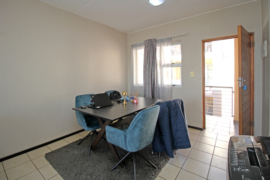 1 Bedroom Property for Sale in Ferndale Gauteng