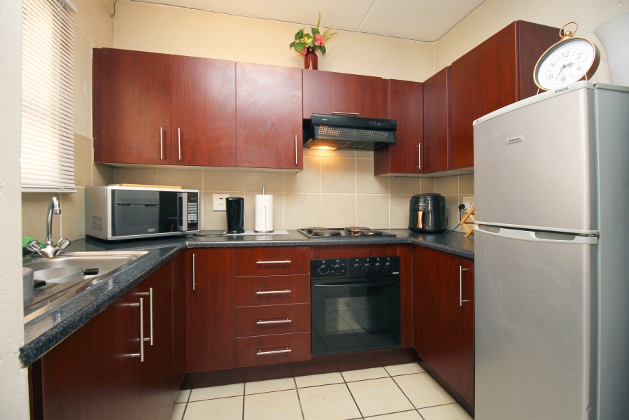 1 Bedroom Property for Sale in Ferndale Gauteng