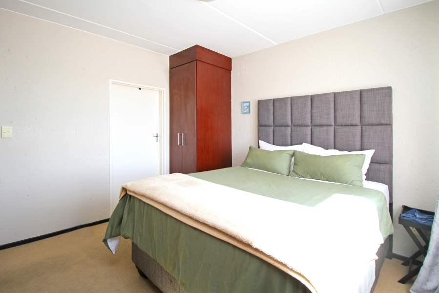 1 Bedroom Property for Sale in Ferndale Gauteng