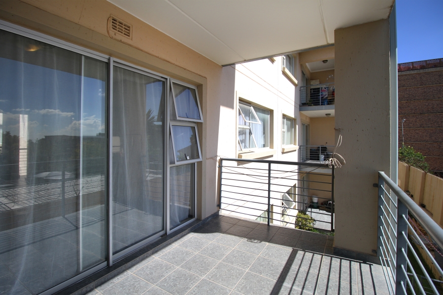 1 Bedroom Property for Sale in Ferndale Gauteng