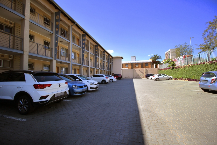 1 Bedroom Property for Sale in Ferndale Gauteng