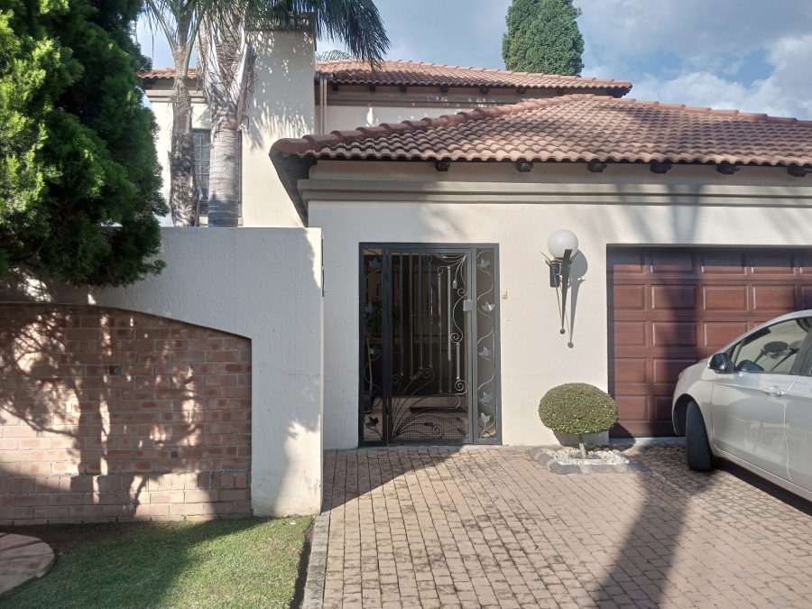To Let 3 Bedroom Property for Rent in Bardene Gauteng