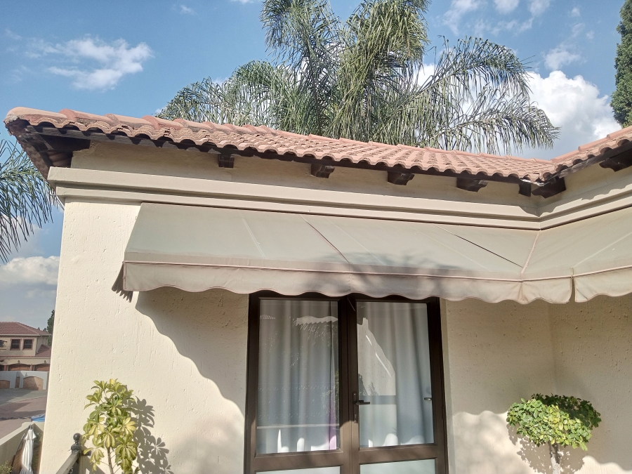 To Let 3 Bedroom Property for Rent in Bardene Gauteng