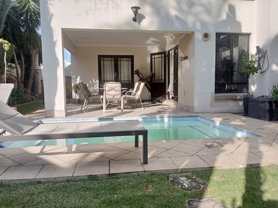 To Let 3 Bedroom Property for Rent in Bardene Gauteng