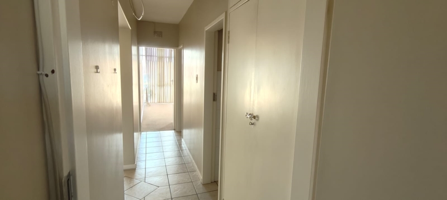 To Let 2 Bedroom Property for Rent in Three Rivers Proper Gauteng