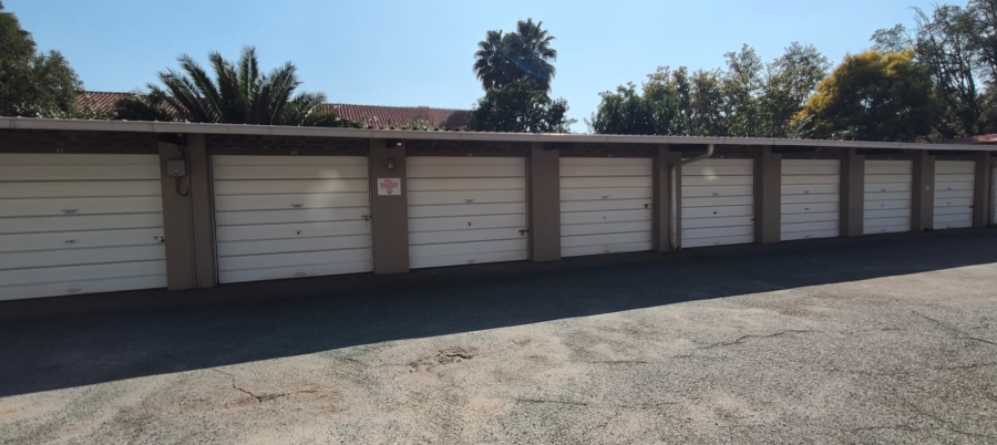 To Let 2 Bedroom Property for Rent in Three Rivers Proper Gauteng